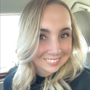 Meet your Posher, Alisha